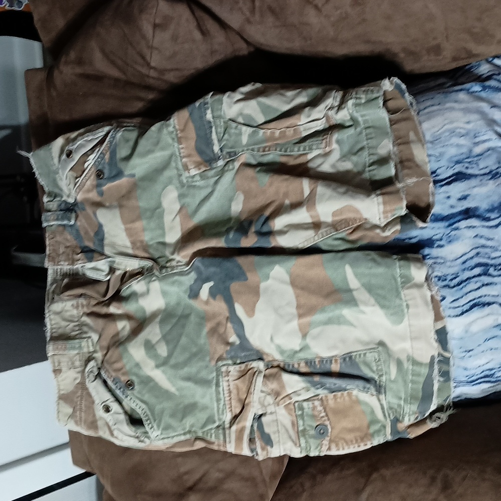 American eagle outfitters camouflage shorts